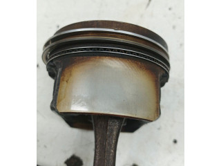 Поршень с шатуном 69L20, 16V Renault Clio II