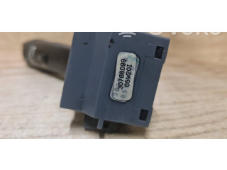 Ручка стеклоочистителей 30768099 Volvo XC90