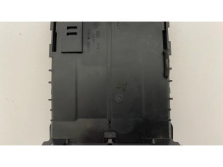 Держатель чашки