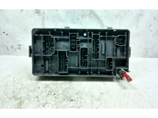 Поршень Ящик предохранителей (комплект)  CHEVROLETNUBIRA22  Chevrolet Nubira  