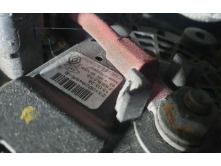 Генератор 231002949R Dacia Logan II