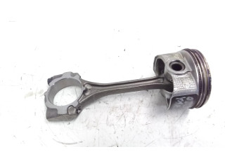  Поршень с шатуном  21120  Toyota Yaris для бензинового двигателя 1.5