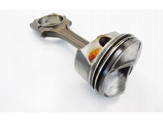  Поршень с шатуном  06D107103M 8240  Audi A3 S3 8P  