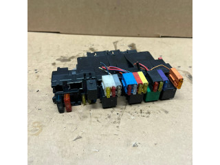 Pojistková skříňka A0265455332, 05045122 Mercede-Benz S W220 2000