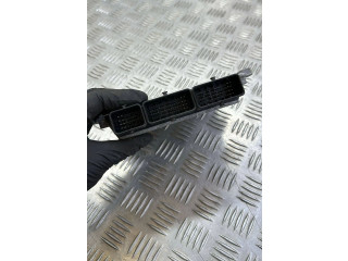 Řídící jednotka 237103008R, 237102806R   Renault Sandero I 2017