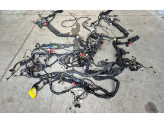 Pojistková skříňka 7P0937548F Volkswagen Touareg II 2013