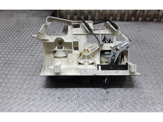 Блок управления климат-контролем    Mitsubishi Pajero