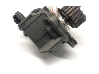 Топливный насос 03L130755D Skoda Superb B6 (3T)