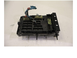 Блок предохранителей Fiat Coupe