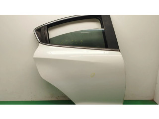 Задняя дверь