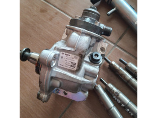 Vstřikovač A6540704301, 0445010736 Mercedes-Benz E W213 pro naftový motor 2.2