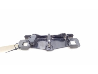 Замок багажника 3M51R404B12 Jaguar XF X250 2007-2015 года