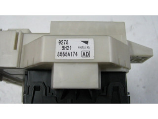 Блок предохранителей 8565A174   Mitsubishi Colt    