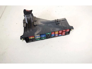 Блок предохранителей 8z1941824 Audi A2