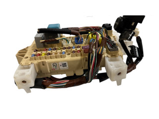 Блок предохранителей 892210F030, 1300469082   Toyota Corolla Verso AR10    