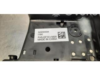 Блок предохранителей  32200334   Volvo XC40    