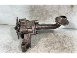 Масляный насос 038115105b Volkswagen Golf IV