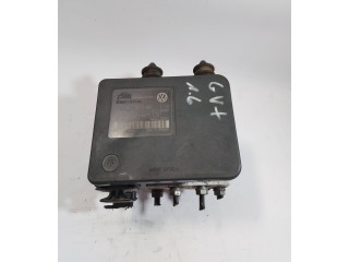 Блок АБС 1K0614517T, 1K0917379AA Volkswagen Golf Plus 2005 - 2013 года
