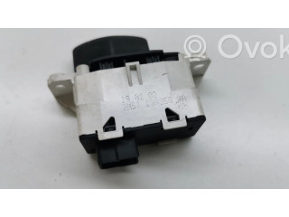 Включатель аварийных фонарей