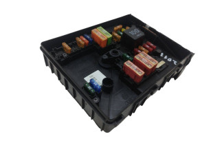 Блок предохранителей 1K0937118, 0948309707 Skoda Yeti (5L)