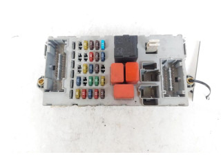 Блок предохранителей 51733921   Lancia Ypsilon    