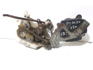 Замок багажника     Mitsubishi Pajero 1999 - 2002 года