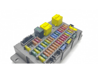Блок предохранителей 518174602   Rover 75    