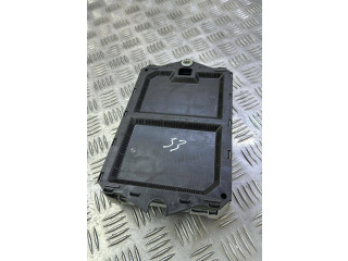   Pojistková skříňka DX2314D628AF, DX2314D645AB   Jaguar XF X250 2012