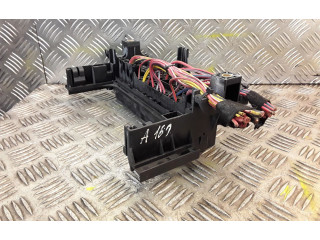 Блок предохранителей 1695450001 Mercedes-Benz A W169