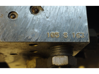 Блок АБС 30681619, 8G9N2C405AC Volvo XC60 2009 - 2013 года