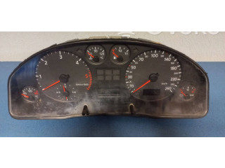 Панель приборов 4B0919860N, 113008888011 Audi A6 S6 C5 4B