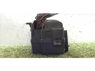 Блок предохранителей HR801576   Hyundai Sonata    