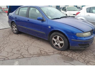 Zpětné zrcátko  Seat Toledo II (1M) 1999  1M185750801C, 1M185750801C  