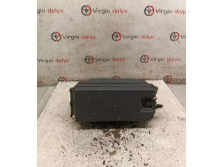 Блок предохранителей  1645400182   Mercedes-Benz R W251    