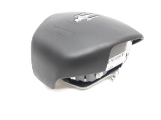 Подушка безопасности водителя 06700133470 Maserati Ghibli