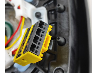 Подушка безопасности водителя 32384652 Volvo XC40