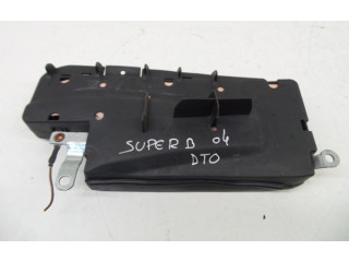 Подушка безопасности в сиденье 3B0880240K, 020TYR4G6B00 Skoda Superb B5 (3U)