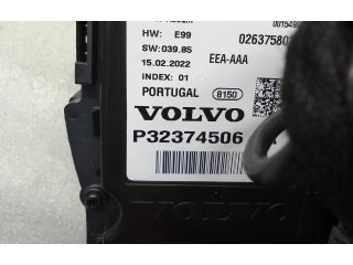 Панель приборов 32374506, 026375801 Volvo XC40
