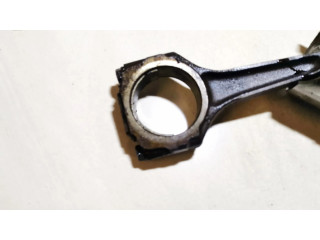 Поршень с шатуном Volvo 440 для бензинового двигателя 1.8