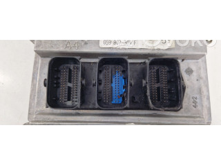 Блок управления двигателя 8W0907311B   Audi A5