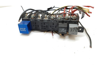   Pojistková skříňka 4A0941822, 4A0941822   Audi A8 S8 D2 4D 1998