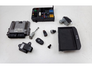 Блок управления впрыском 9825318180, 0281034189   Peugeot 5008 II