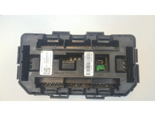 Pojistková skříňka 9389068 BMW 4 F36 Gran coupe 2016