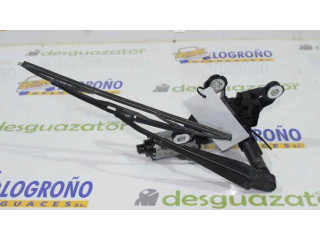 Моторчик заднего дворника LR002243, 6H5217404CB Land Rover Freelander 2 - LR2