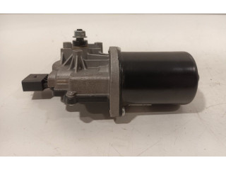 Моторчик дворников Skoda Karoq