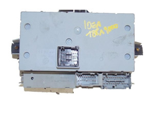 Блок предохранителей 51799306   Fiat Idea    