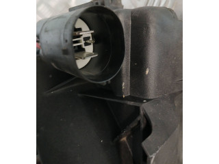 Вентилятор радиатора     30792924, 3135104003    Volvo V70 