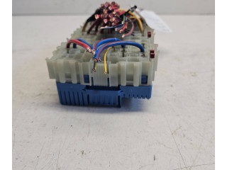 Блок предохранителей    Volvo V70    