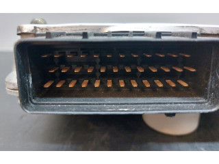 Блок управления двигателя MKC104021   Rover 100