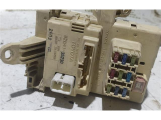 Pojistková skříňka 82641 Toyota Hilux (AN10, AN20, AN30) 2001